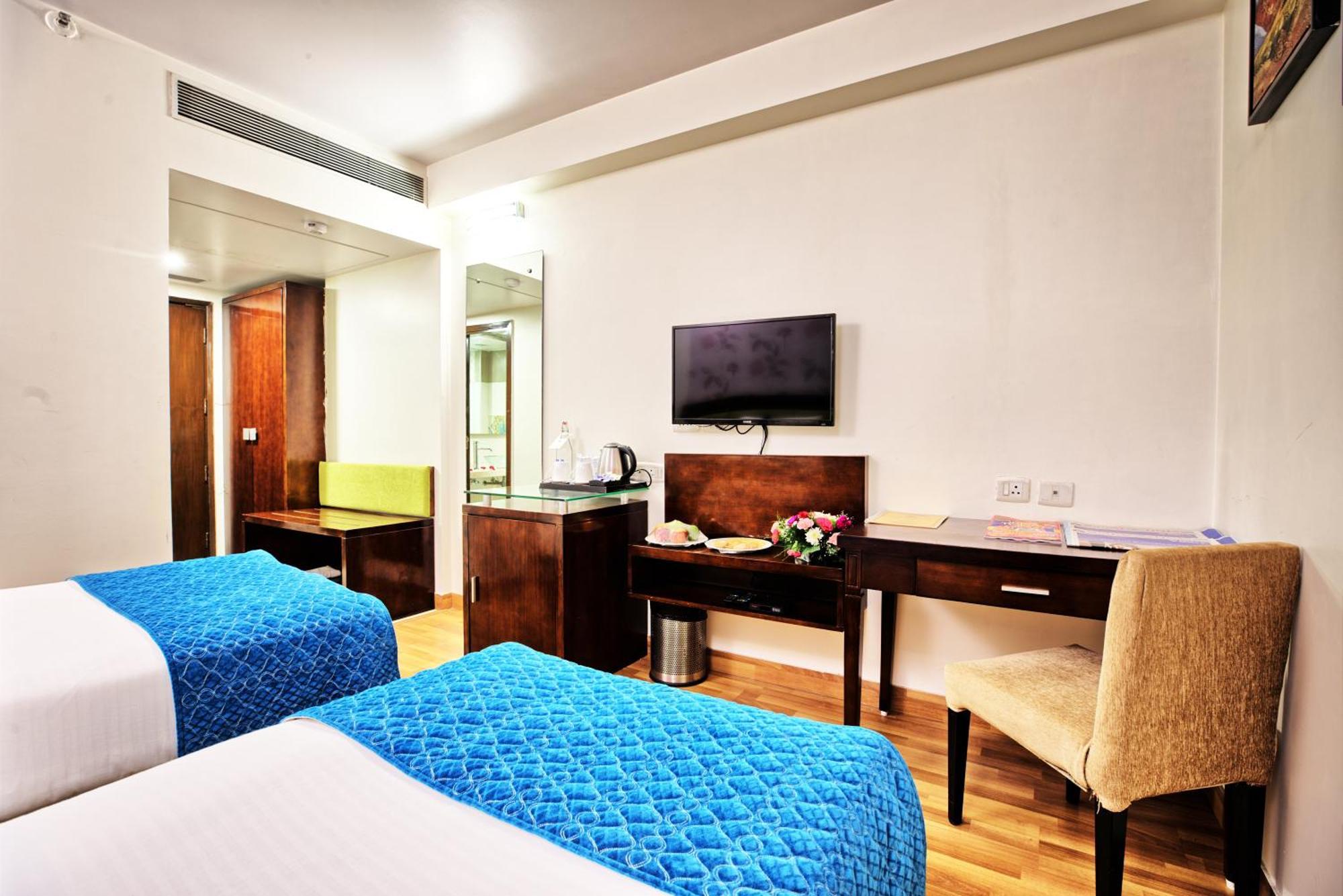 Rosemallow Hotel Yeni Delhi Dış mekan fotoğraf