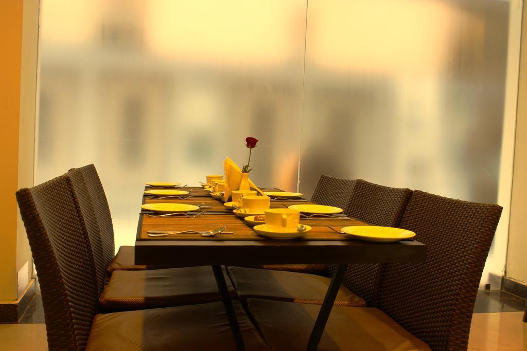 Rosemallow Hotel Yeni Delhi Dış mekan fotoğraf