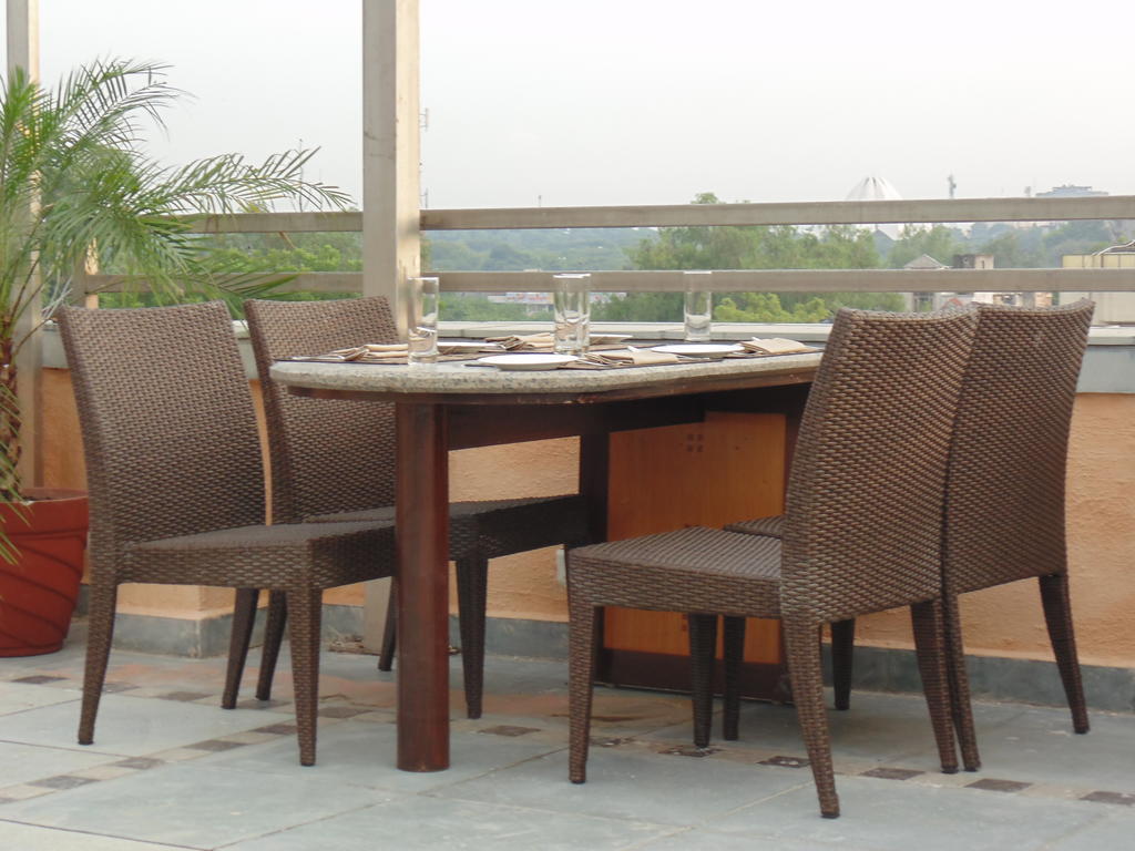 Rosemallow Hotel Yeni Delhi Dış mekan fotoğraf