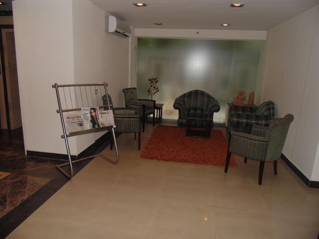 Rosemallow Hotel Yeni Delhi Dış mekan fotoğraf
