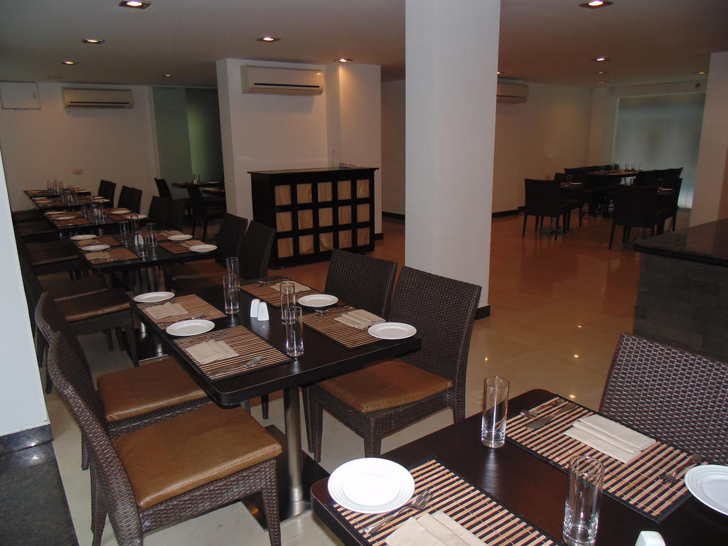 Rosemallow Hotel Yeni Delhi Dış mekan fotoğraf