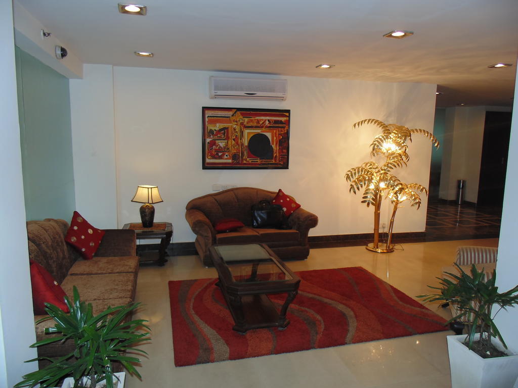 Rosemallow Hotel Yeni Delhi Dış mekan fotoğraf